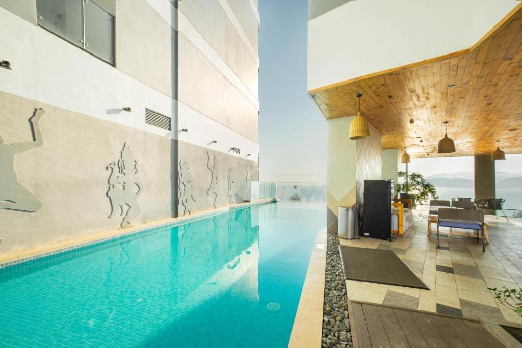 Oceandream Panorama Luxury Suites Nha Trang Exterior photo