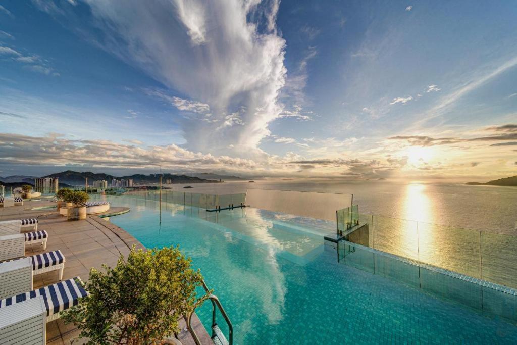 Oceandream Panorama Luxury Suites Nha Trang Exterior photo