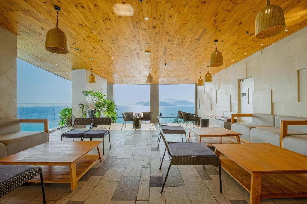 Oceandream Panorama Luxury Suites Nha Trang Exterior photo